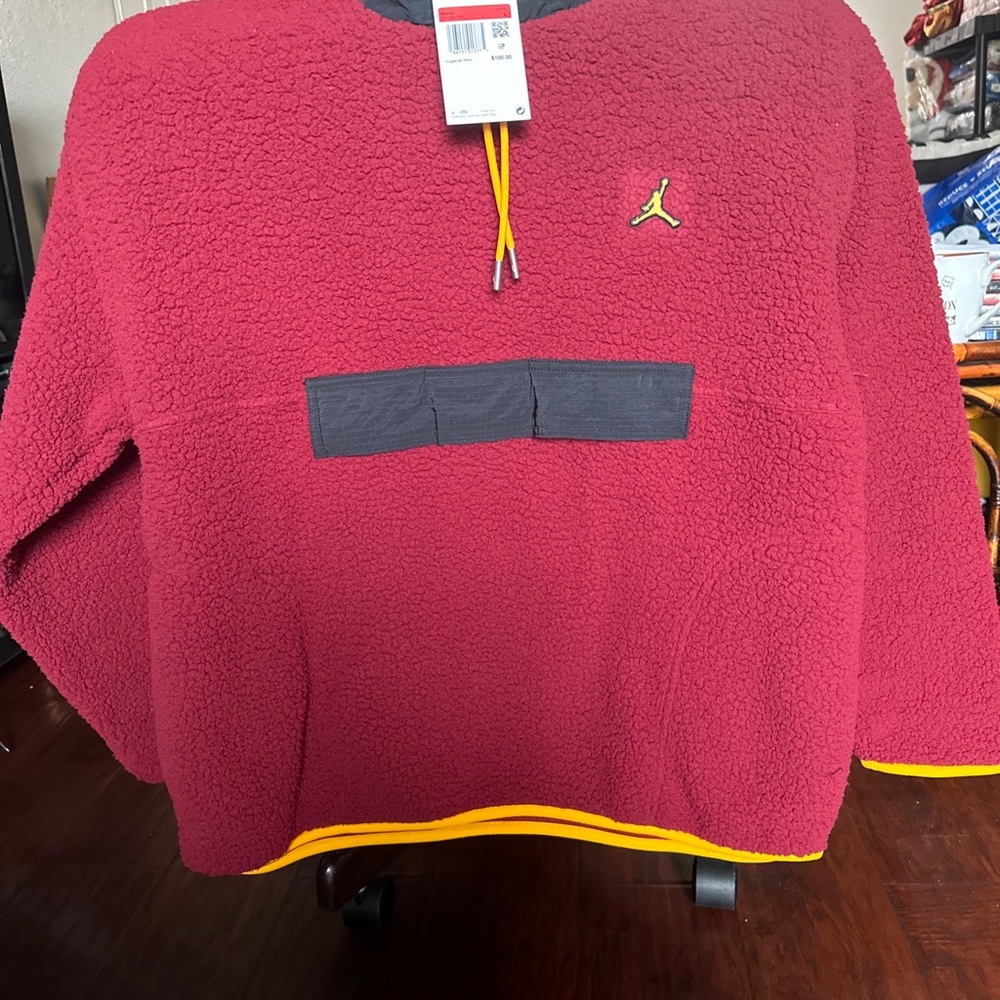 Jordan Fleece Sweater Size L